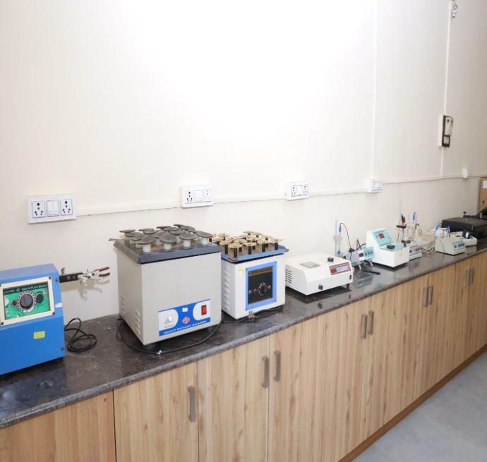 Chemistry Lab - Image